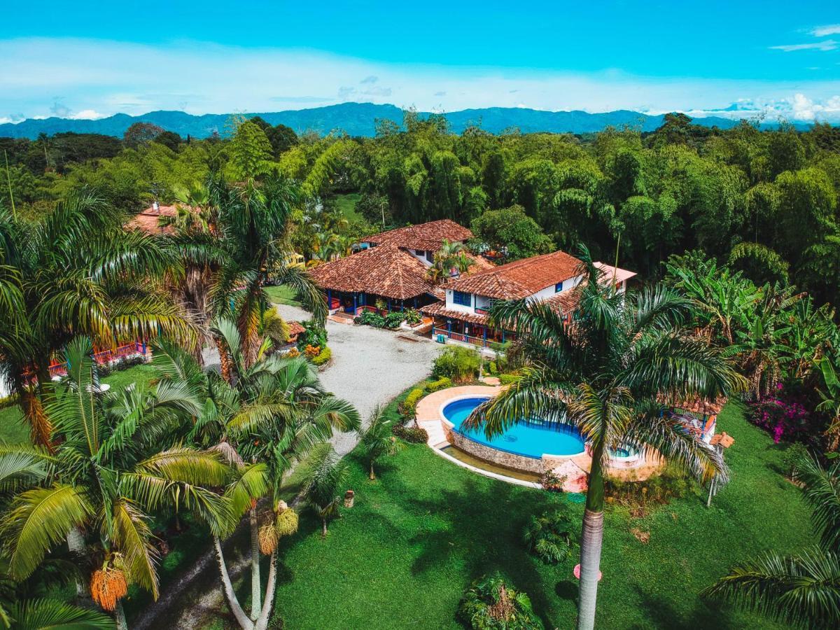 El Percal Hacienda Hotel Montenegro Ngoại thất bức ảnh