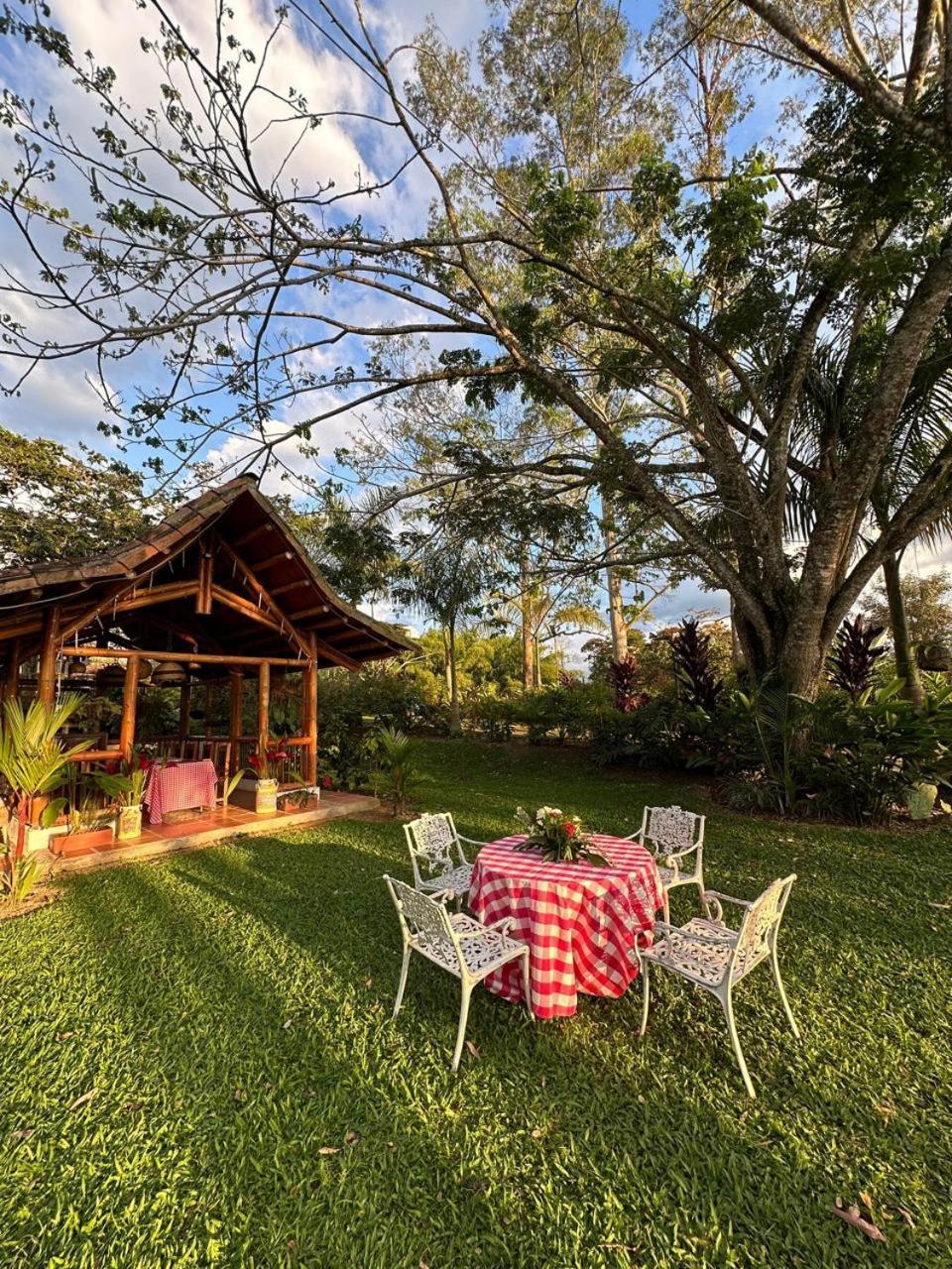 El Percal Hacienda Hotel Montenegro Ngoại thất bức ảnh